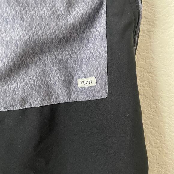 Vuori Shorts Men Small Black Gray Trail Athletic Performance Gym Outdoor Hiking - Picture 6 of 9
